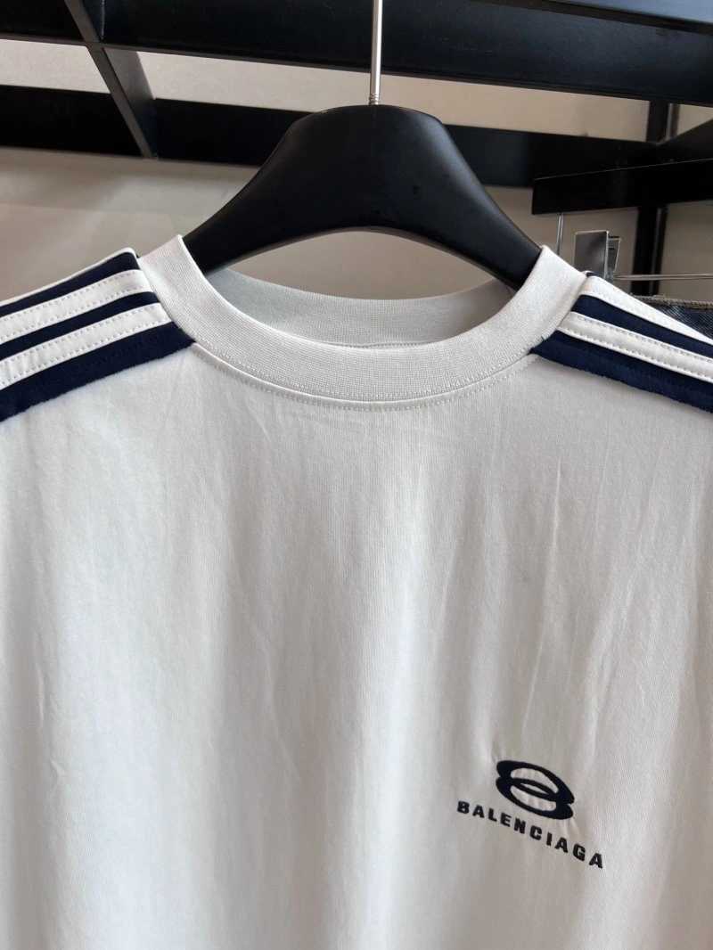 ZipUp Balenciaga T-Shirts 96460