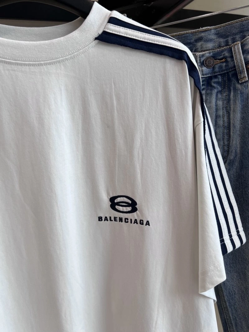 ZipUp Balenciaga T-Shirts 96460