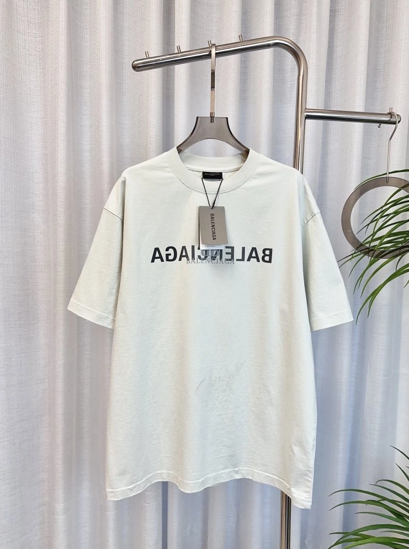 UrbanChic Balenciaga T-Shirts 96451