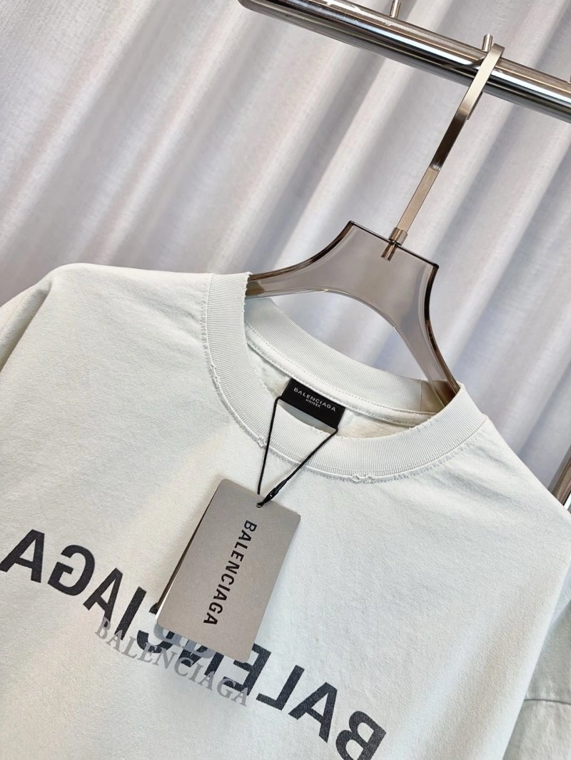 UrbanChic Balenciaga T-Shirts 96451