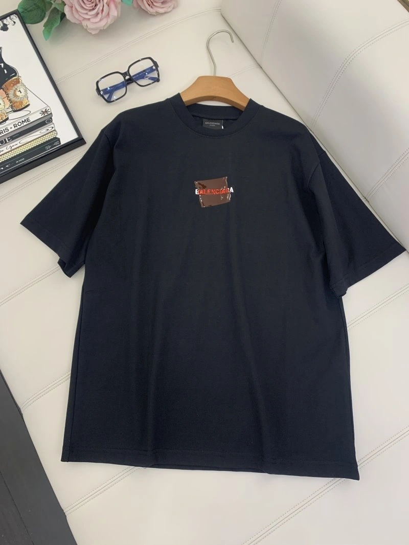 Sleek Balenciaga T-Shirts 96305