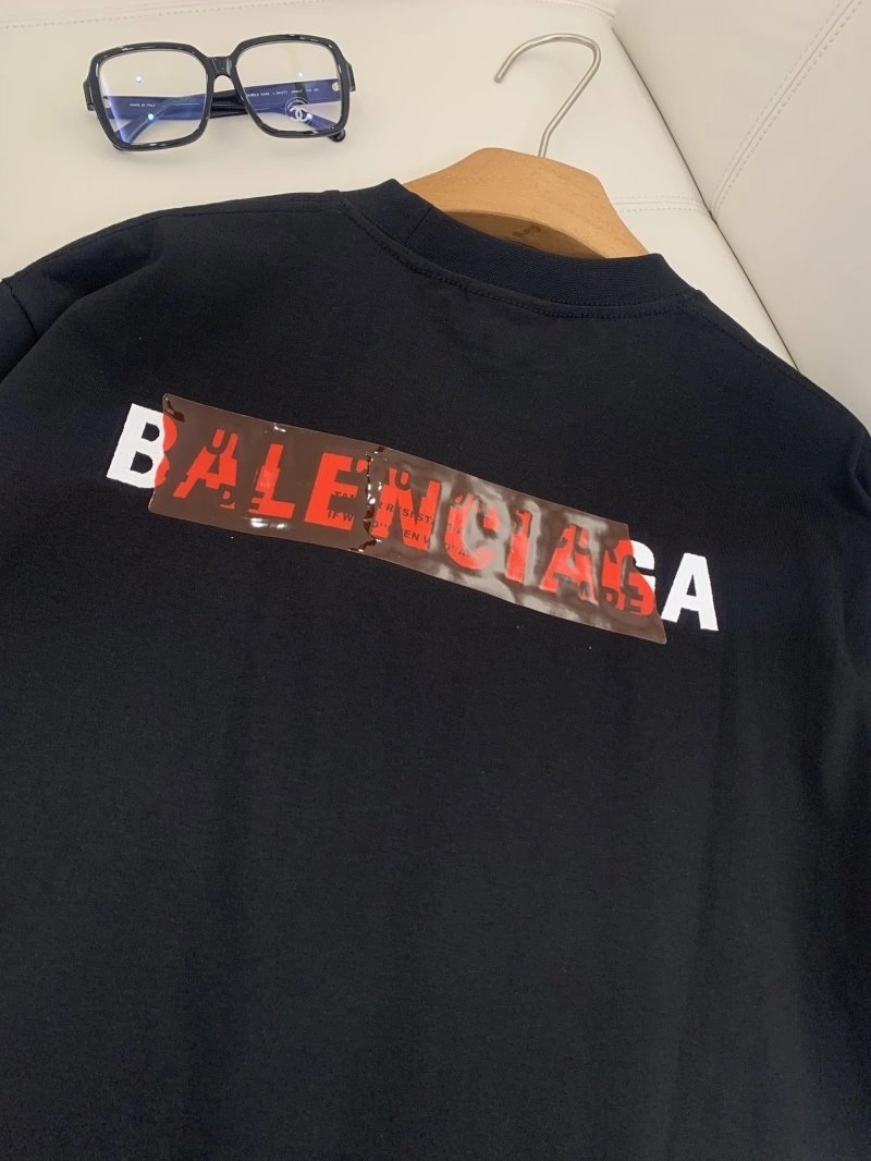 Sleek Balenciaga T-Shirts 96305
