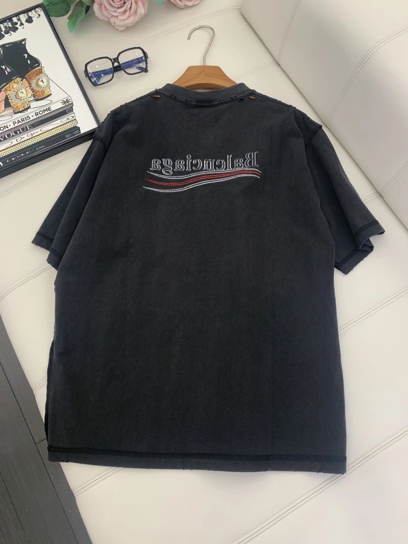NewStyle Balenciaga T-Shirts 96337