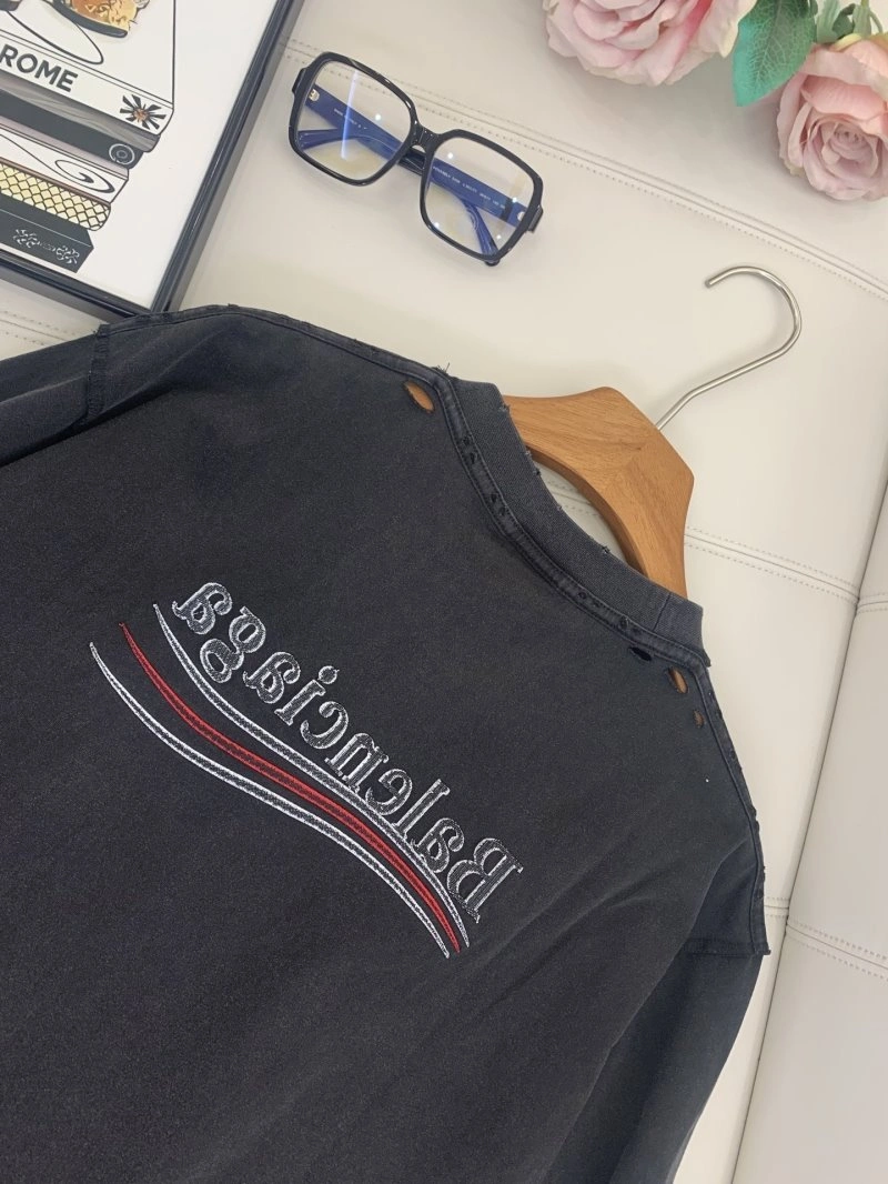 NewStyle Balenciaga T-Shirts 96337