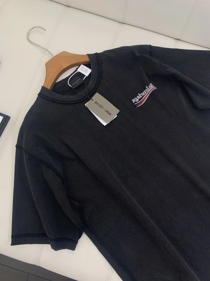 NewStyle Balenciaga T-Shirts 96337