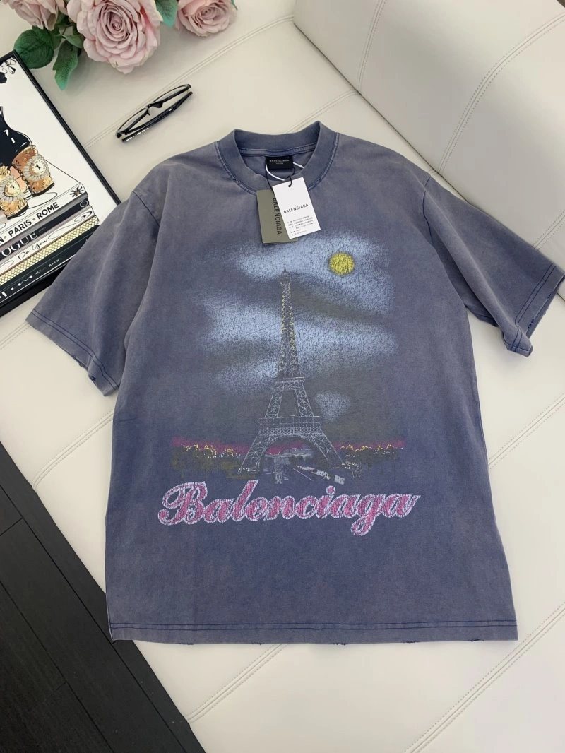 Unisex Balenciaga T-Shirts 96303