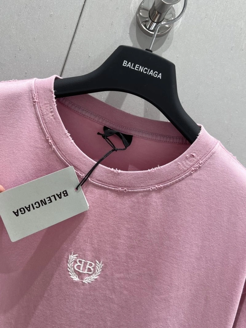Resilient Balenciaga T-Shirts 96295