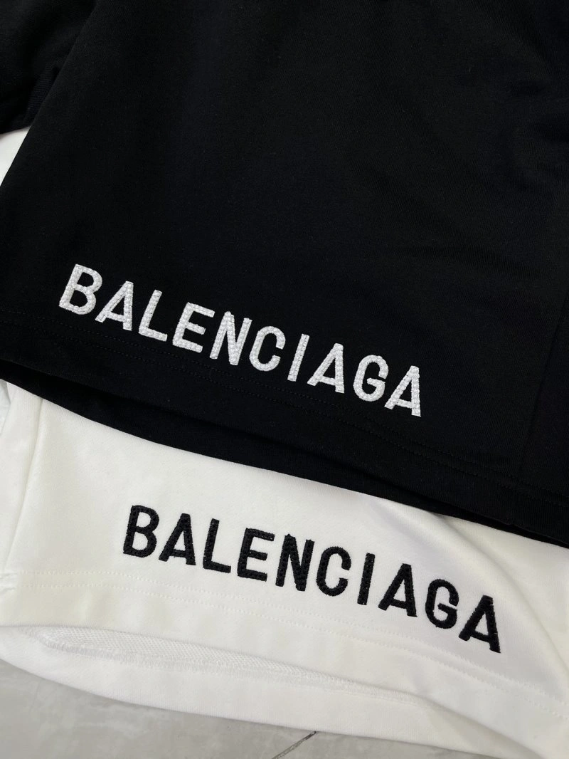 HighPerformance Balenciaga T-Shirts 96330