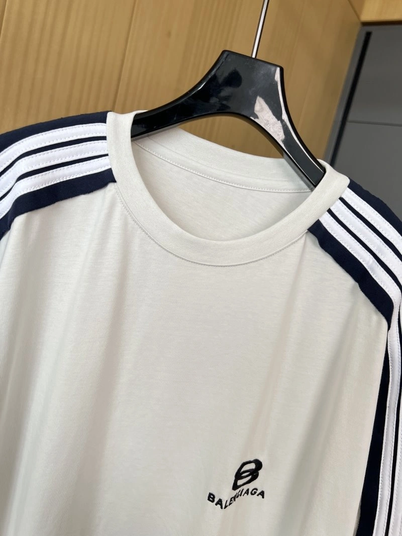 Balenciaga T-Shirts Comfortable 96287