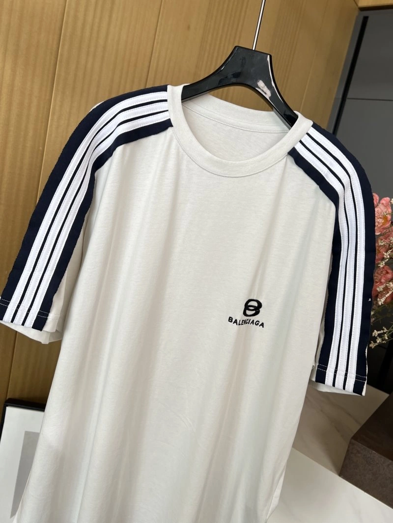 Balenciaga T-Shirts Comfortable 96287