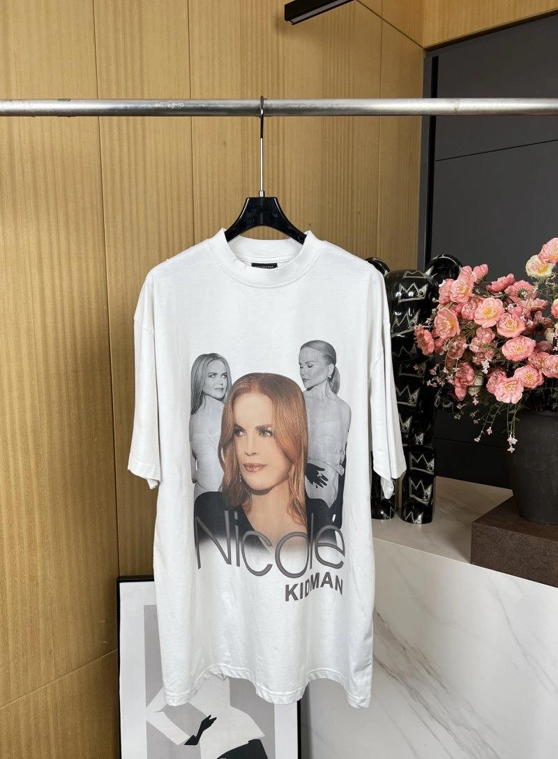 Balenciaga T-Shirts Casual 96281