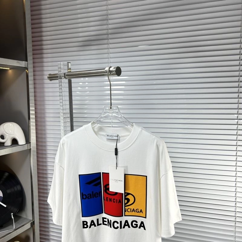 Lightweight Balenciaga T-Shirts 97628
