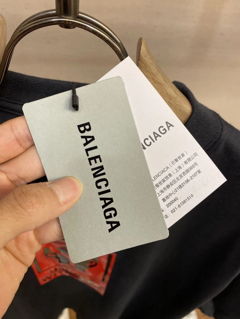 Sporty Balenciaga T-Shirts 97627