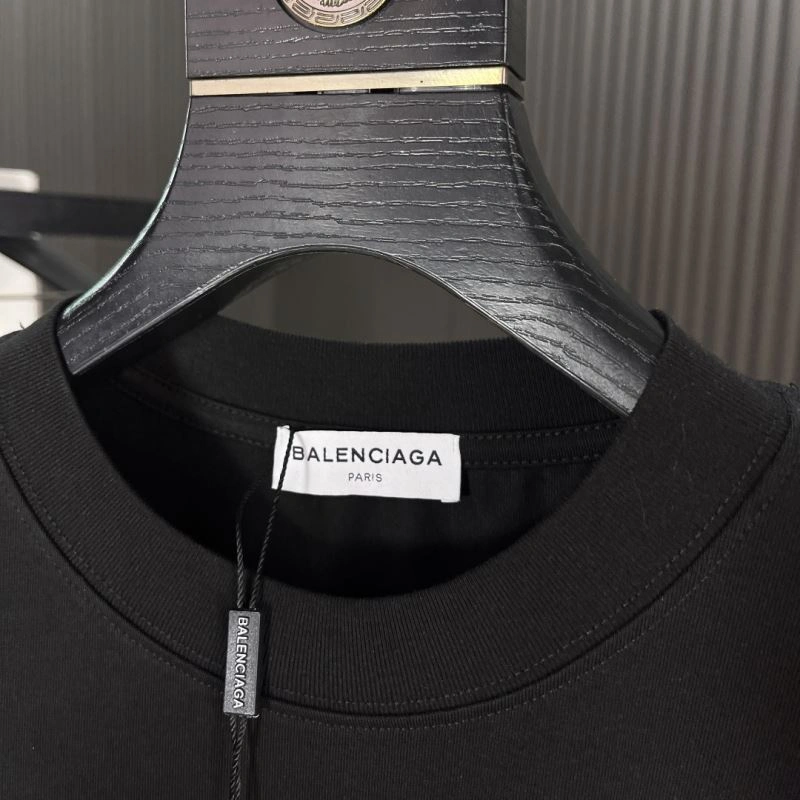 Original Balenciaga T-Shirts 97618