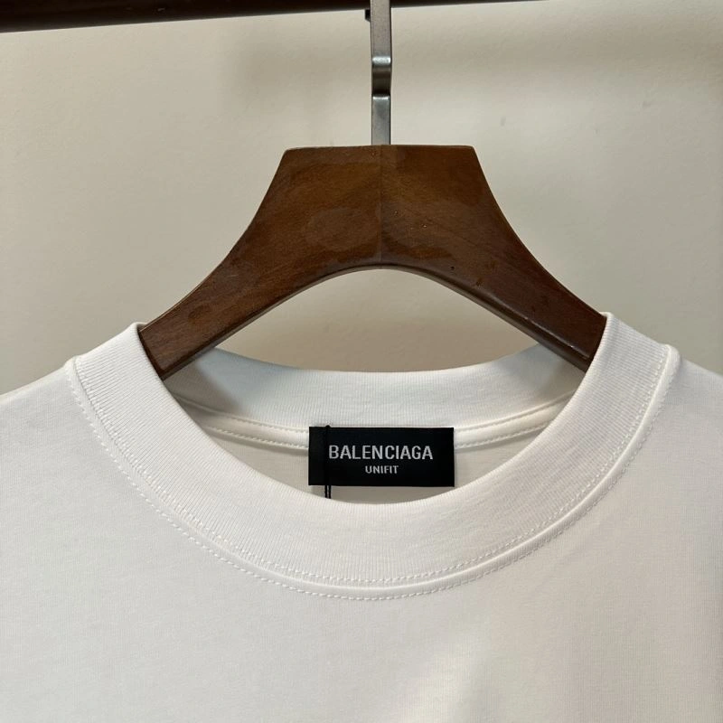 EyeCatching Balenciaga T-Shirts 97626