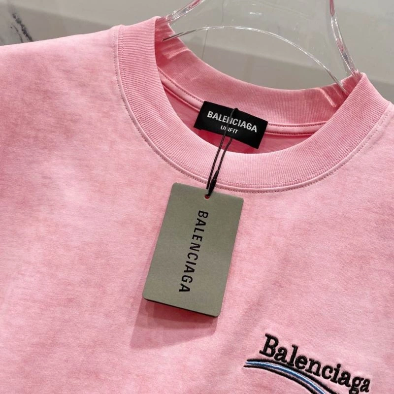 UrbanChic Balenciaga T-Shirts 97599