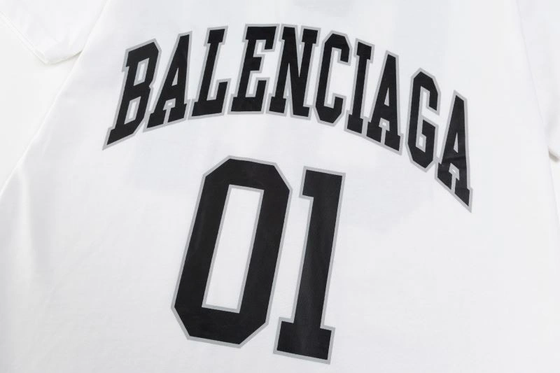 Snug Balenciaga T-Shirts 97585