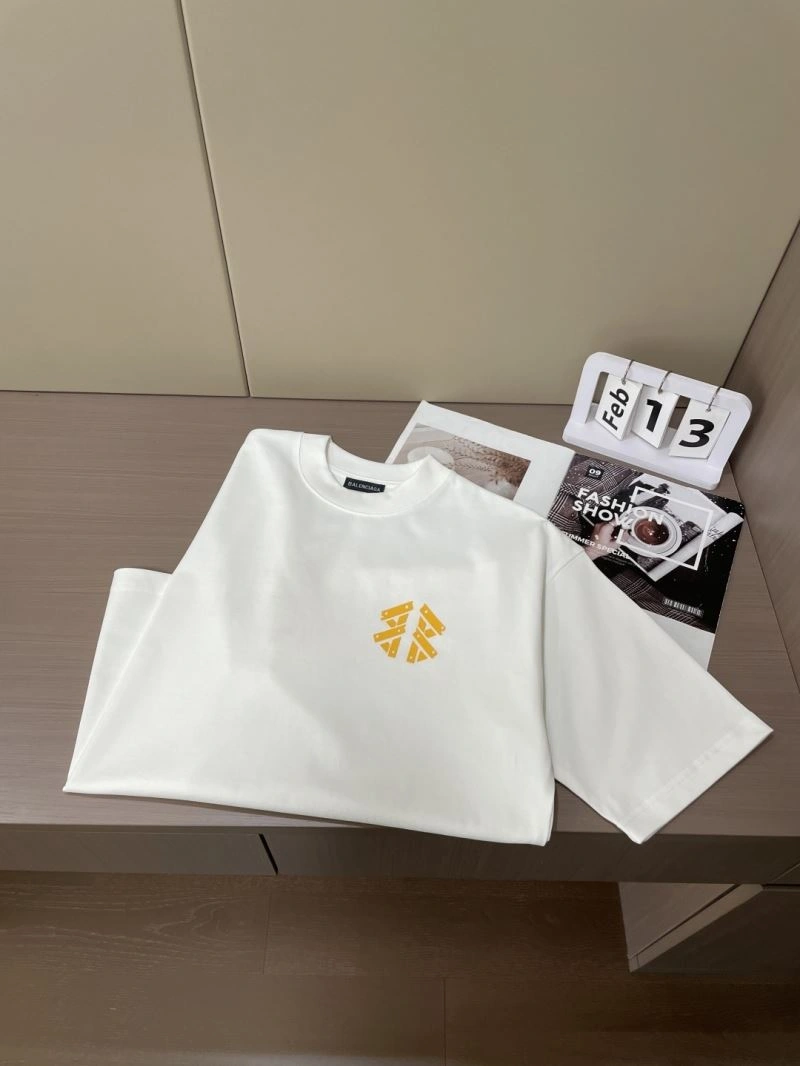ZipUp Balenciaga T-Shirts 97551