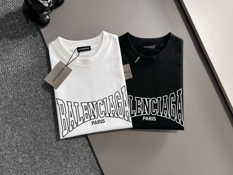 Balenciaga T-Shirts Vibrant 97535
