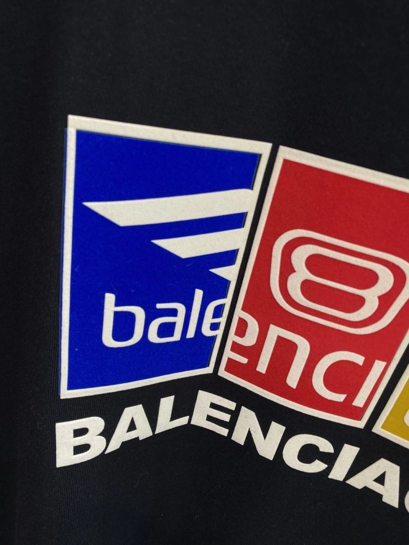 Balenciaga T-Shirts Resilient 97554