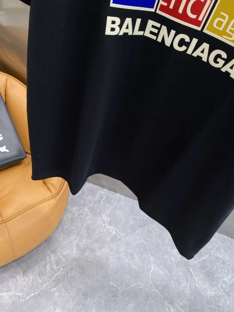 Balenciaga T-Shirts Resilient 97554