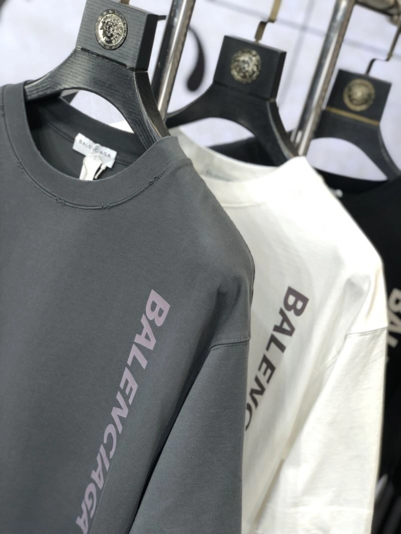Balenciaga T-Shirts Resilient 97519