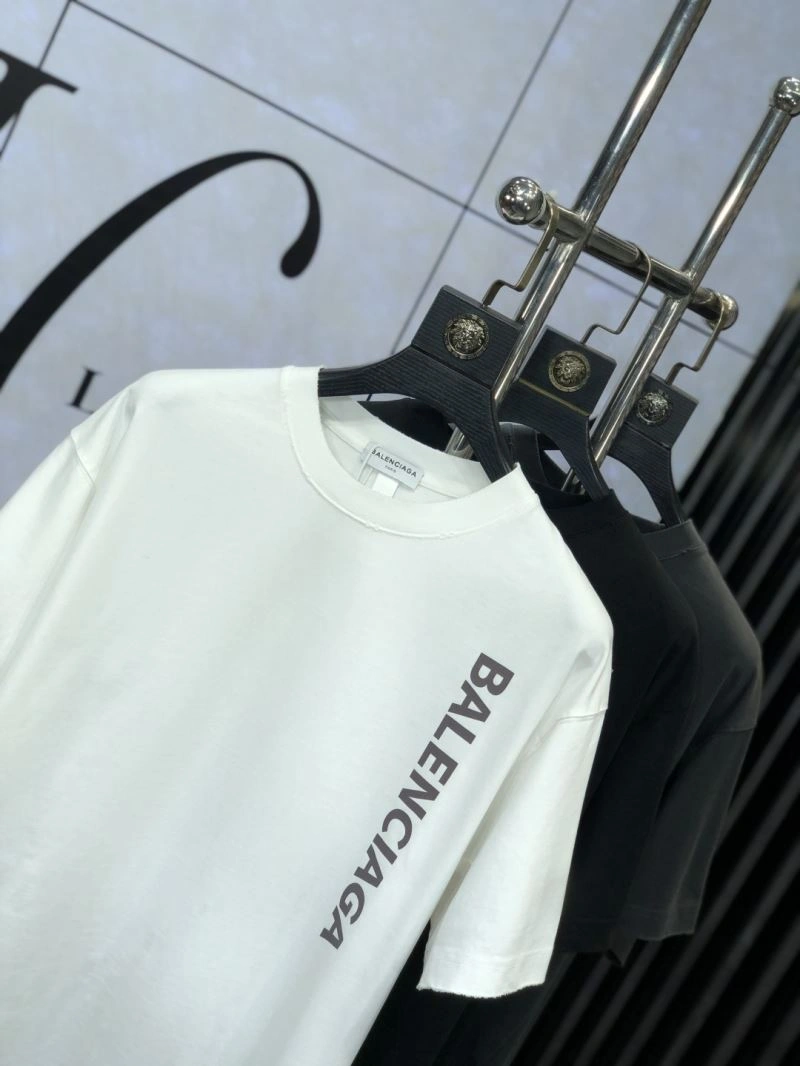 Balenciaga T-Shirts Sleek 97511