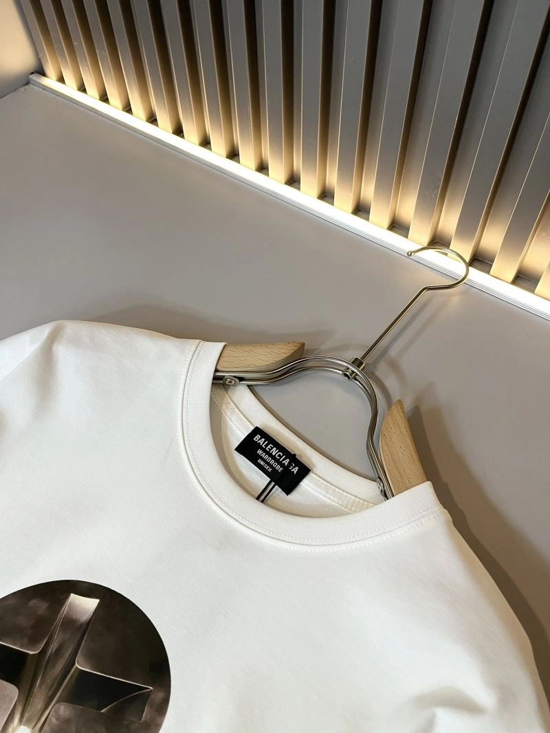 Balenciaga T-Shirts MultiPurpose 97543