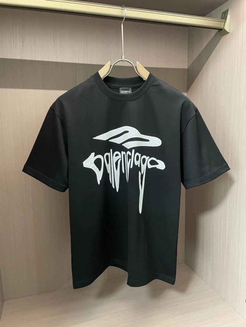 Lightweight Balenciaga T-Shirts 97512