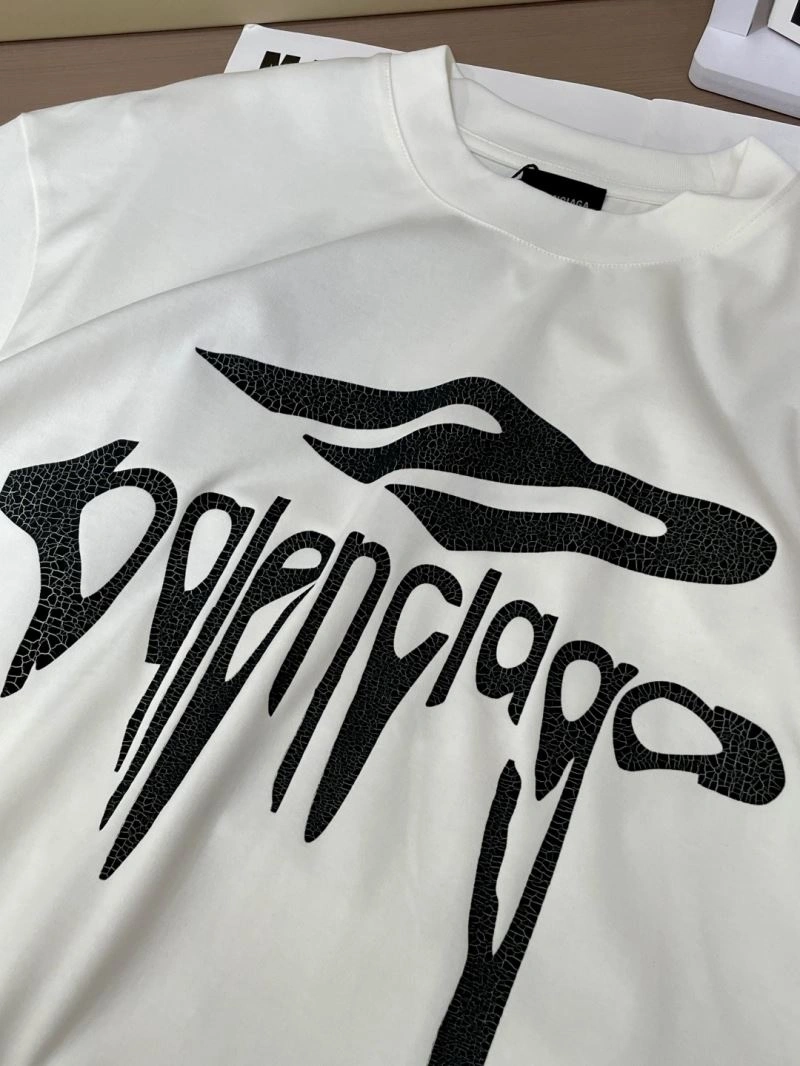 Lightweight Balenciaga T-Shirts 97512