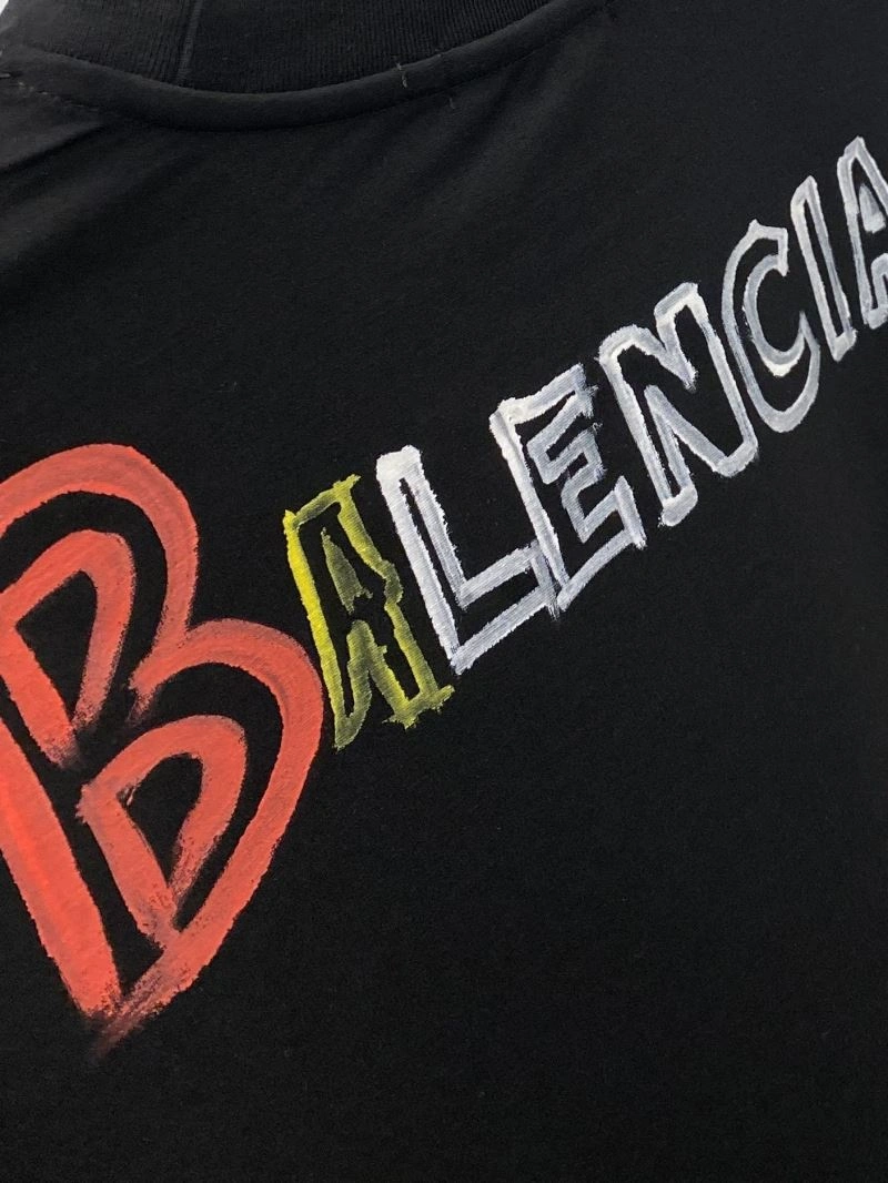 Balenciaga T-Shirts TimelessDesign 97498