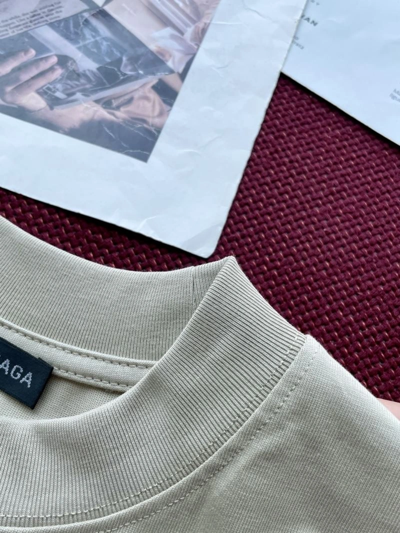 Sophisticated Balenciaga T-Shirts 97558