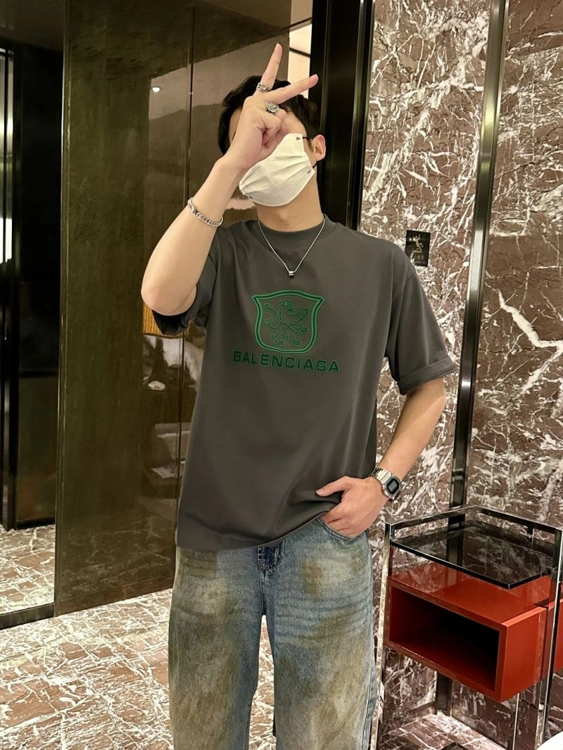 WrinkleFree Balenciaga T-Shirts 97493