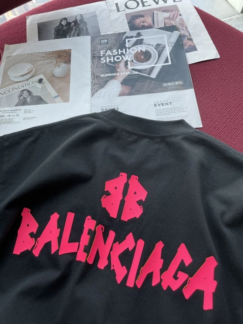 Lightweight Balenciaga T-Shirts 97495