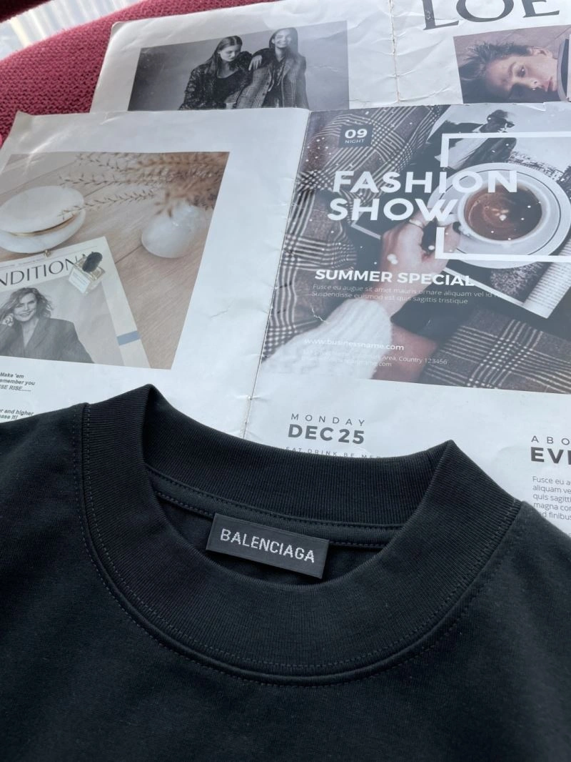 Lightweight Balenciaga T-Shirts 97495