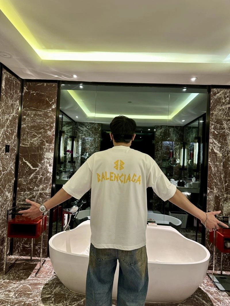 Balenciaga T-Shirts TechFriendly 97492