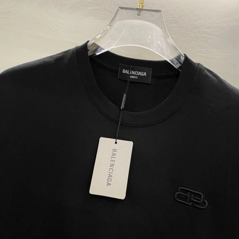 Resilient Balenciaga T-Shirts 97488