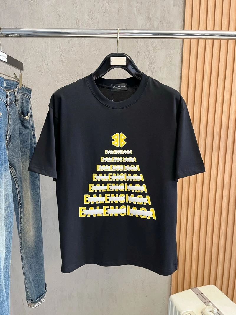 Balenciaga T-Shirts FashionForward 97473
