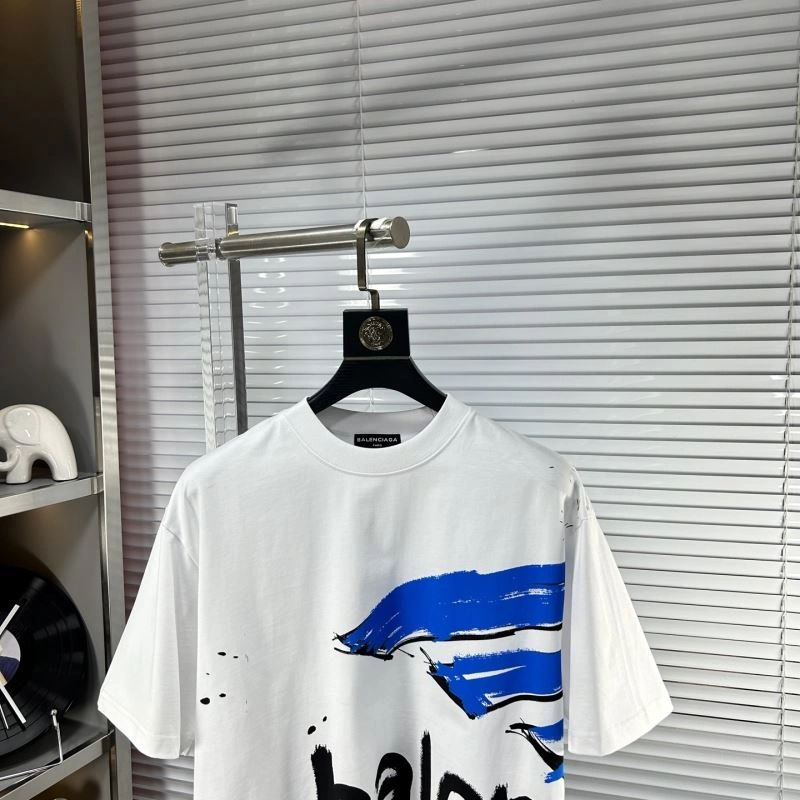 Elegant Balenciaga T-Shirts 97470