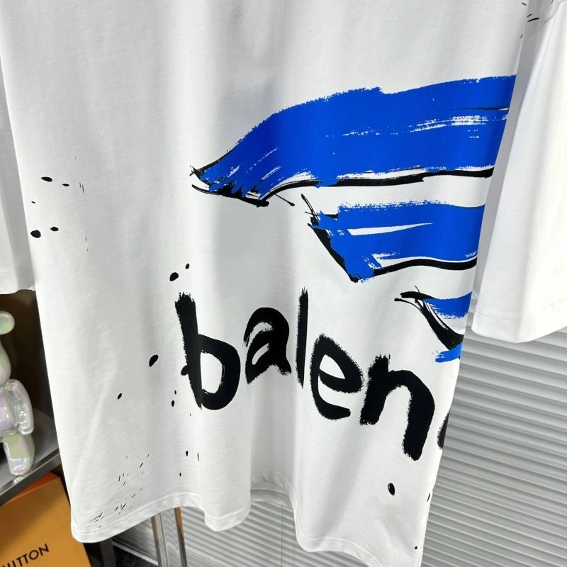 Elegant Balenciaga T-Shirts 97470
