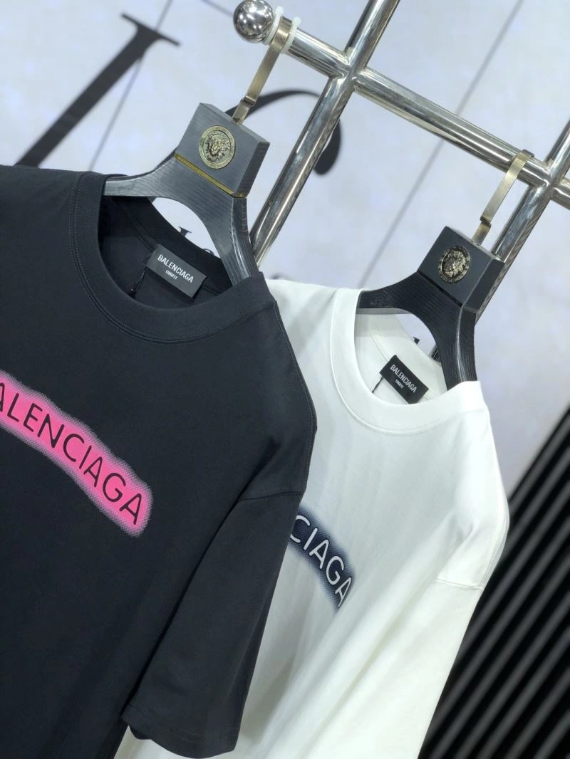Balenciaga T-Shirts Comfortable 97446