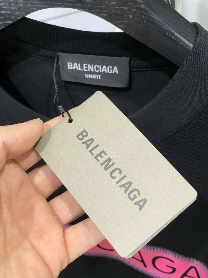 Balenciaga T-Shirts Comfortable 97446