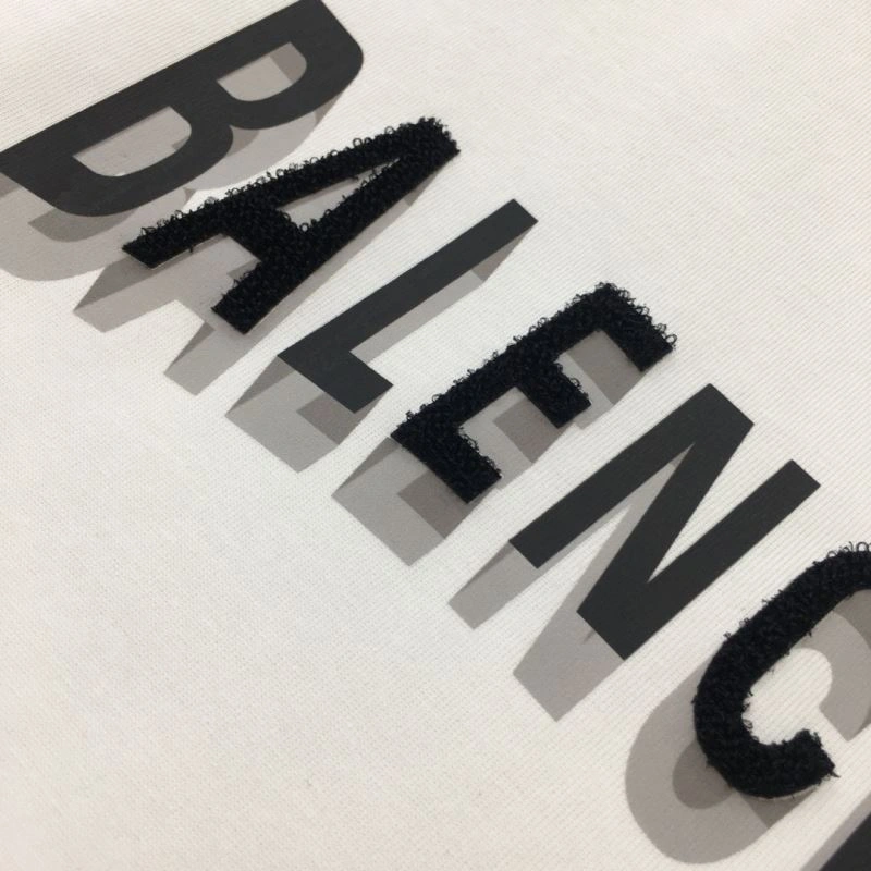 Timeless Balenciaga T-Shirts 97442