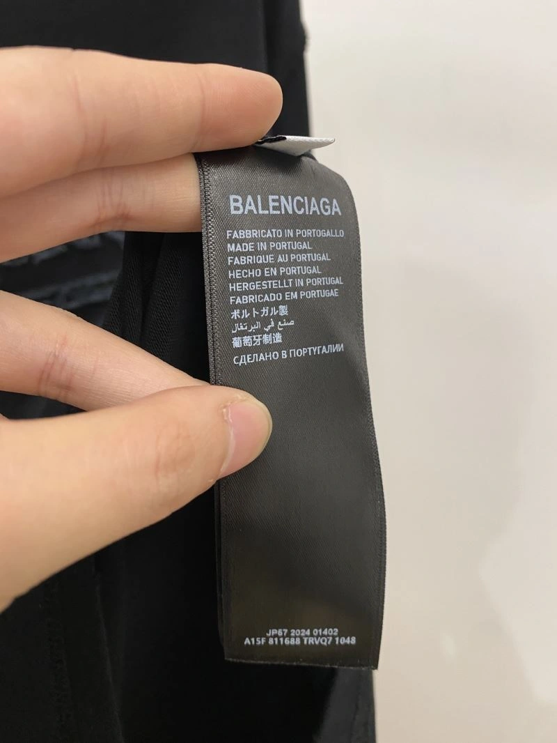 Unisex Balenciaga T-Shirts 97502
