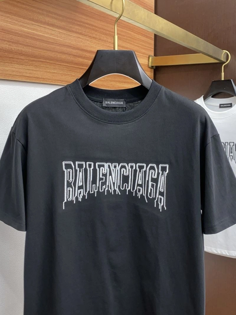 Balenciaga T-Shirts FashionForward 97420