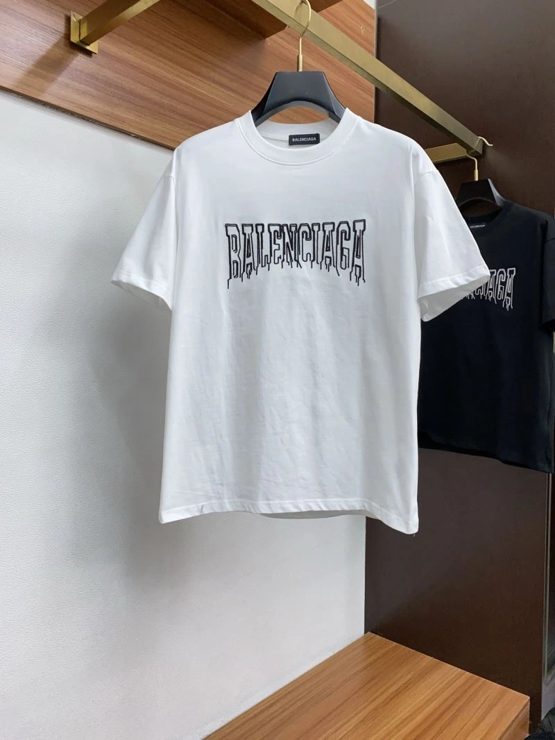Sleek Balenciaga T-Shirts 97418