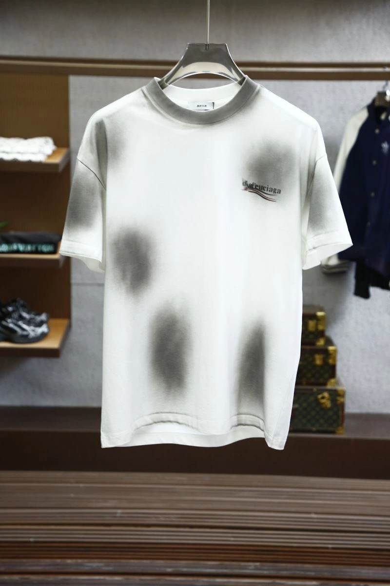 Breathable Balenciaga T-Shirts 97411
