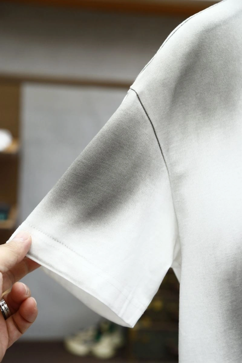 Breathable Balenciaga T-Shirts 97411