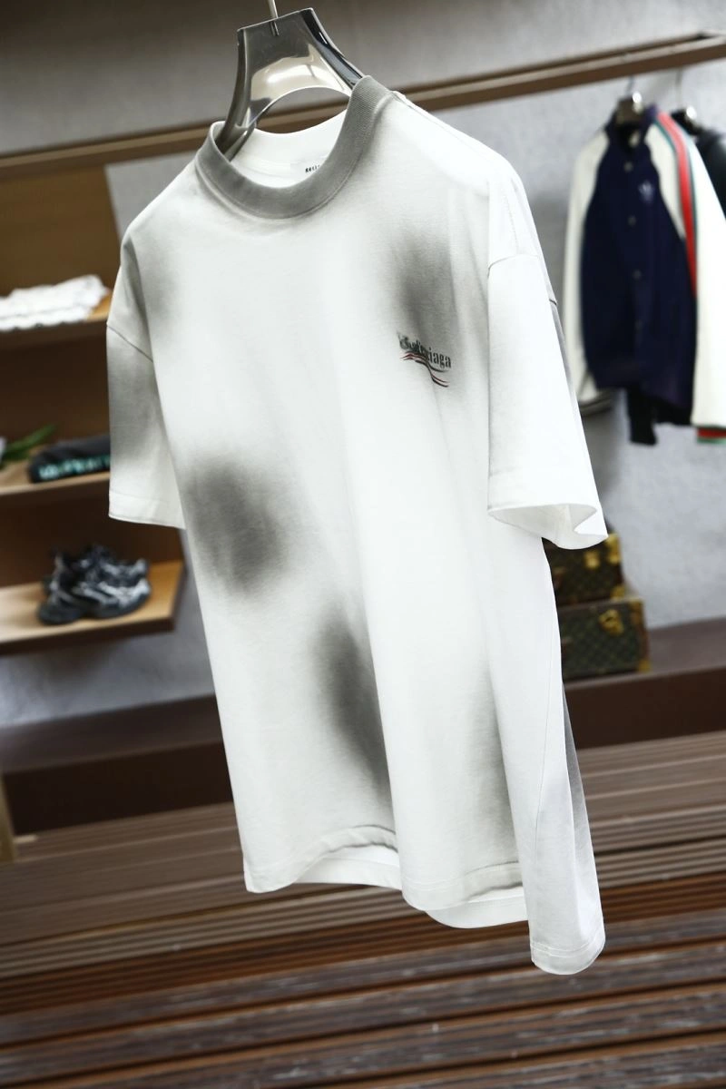 Breathable Balenciaga T-Shirts 97411