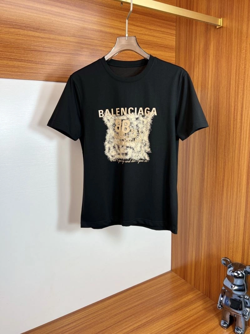 Breathable Balenciaga T-Shirts 97413